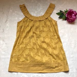 BCBG pattered top size XS, 100% cotton